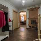 Дом (С 4 спальнями и баней), Коттедж С 4 спальнями и баней у озера Петровское