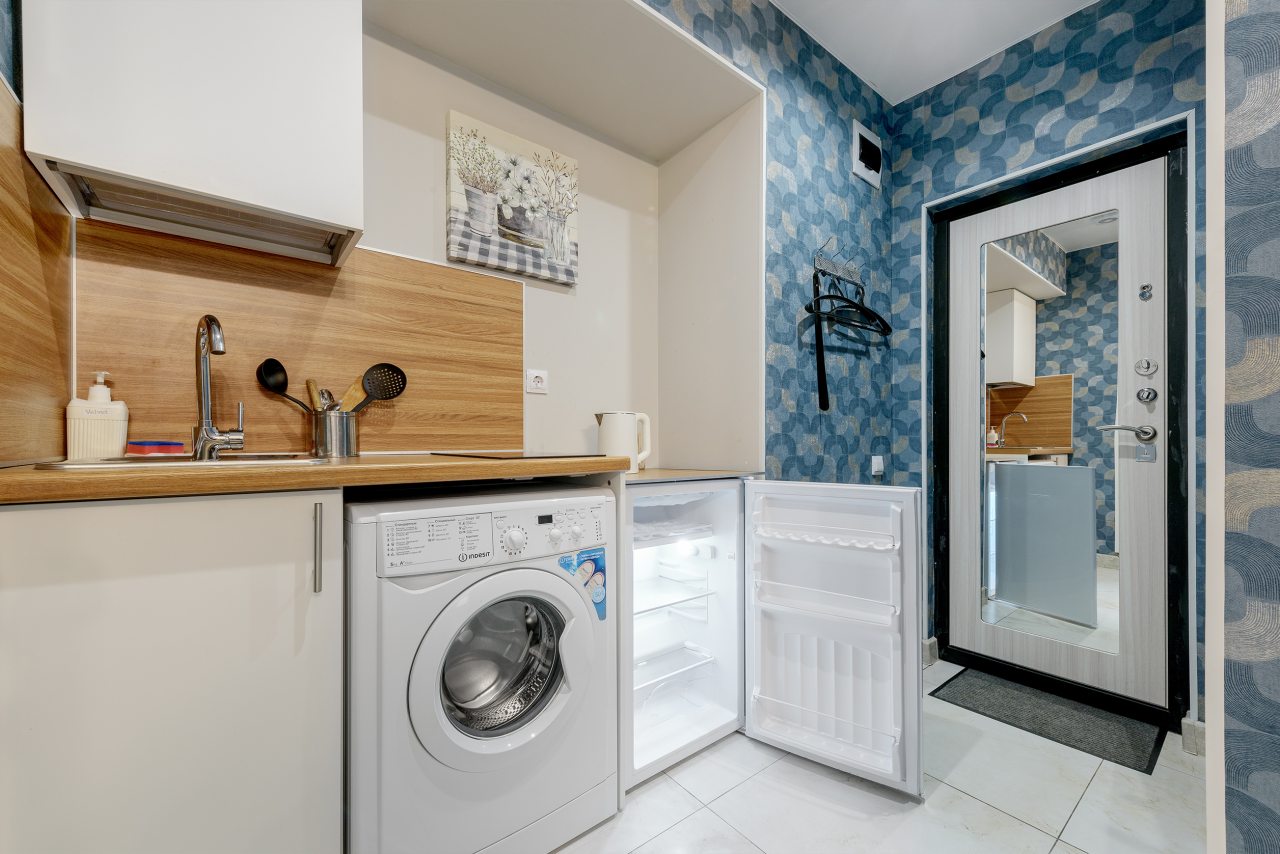 Апартаменты (LUX с двухспальной кроватью (№5)), Апартаменты VEDA Aparts Обводный 132