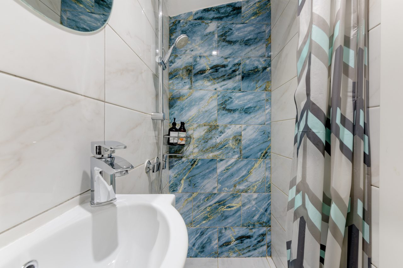 Апартаменты (LUX с двухспальной кроватью (№5)), Апартаменты VEDA Aparts Обводный 132