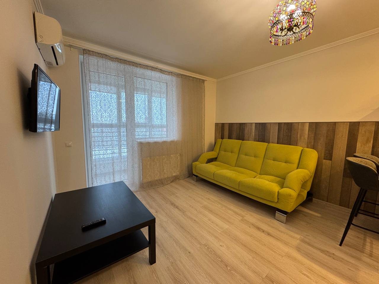 Комфортная, современная кухня гостиная