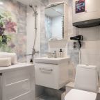 Апартаменты (Castle pond Aparts), Апартаменты Однушка с невероятным видом на главное озеро города