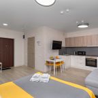 Четырехместный (Квартира на 12 этаже), Апартаменты TopHouse на Можжевеловой
