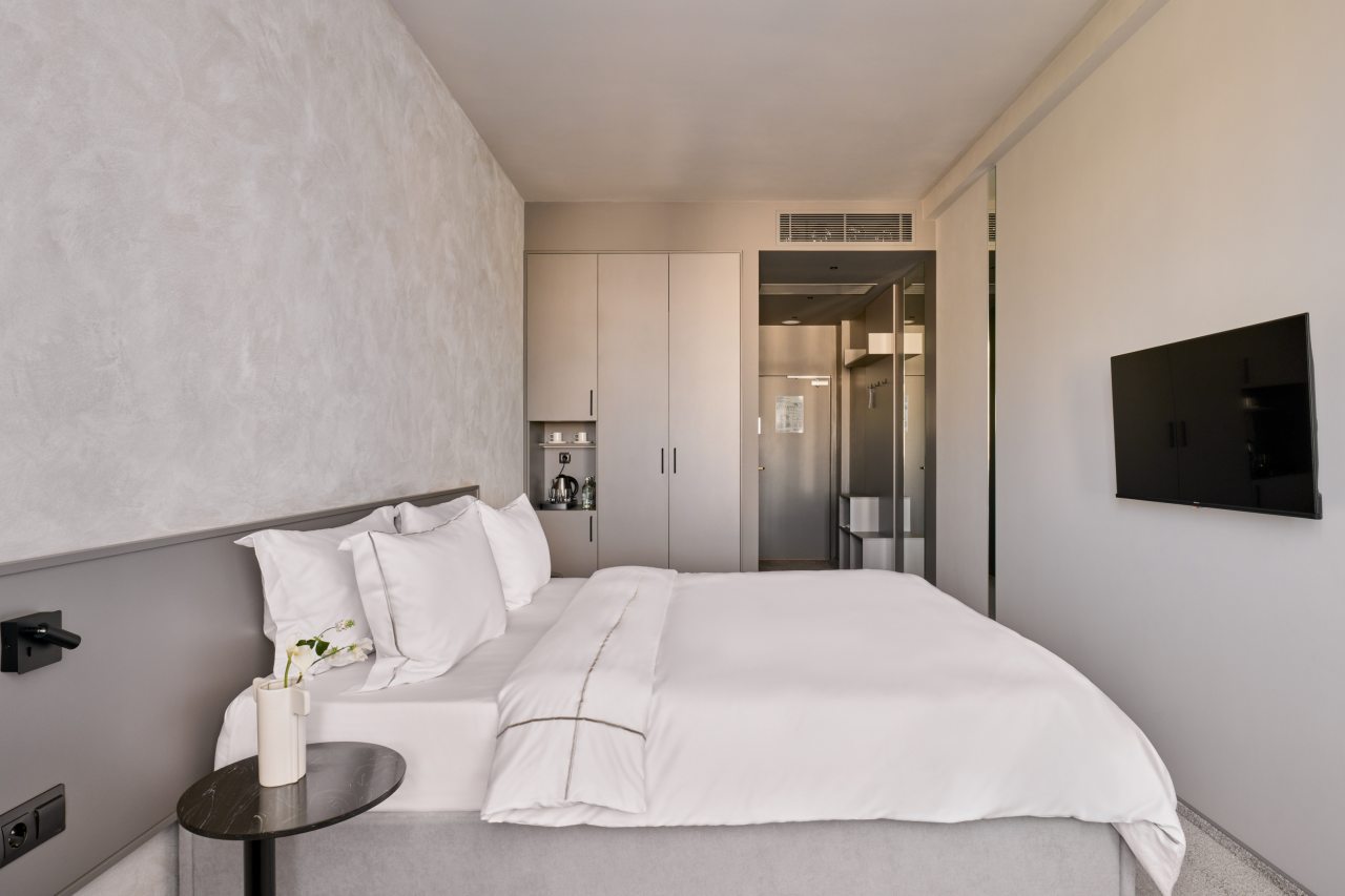 Двухместный (Стандарт плюс с двуспальной кроватью), Отель SLIDE Bleisure & MICE HOTEL