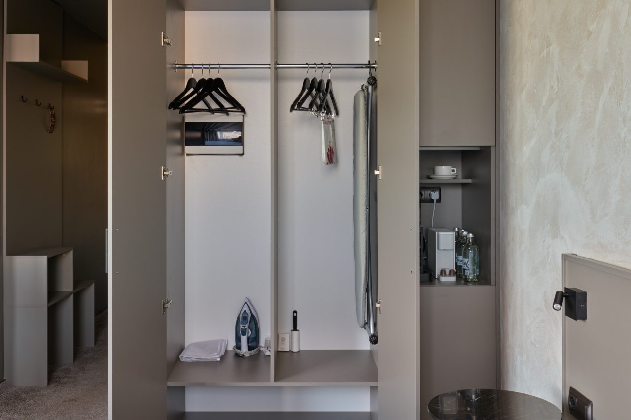 Двухместный (Джуниор Сюит), Отель SLIDE Bleisure & MICE HOTEL