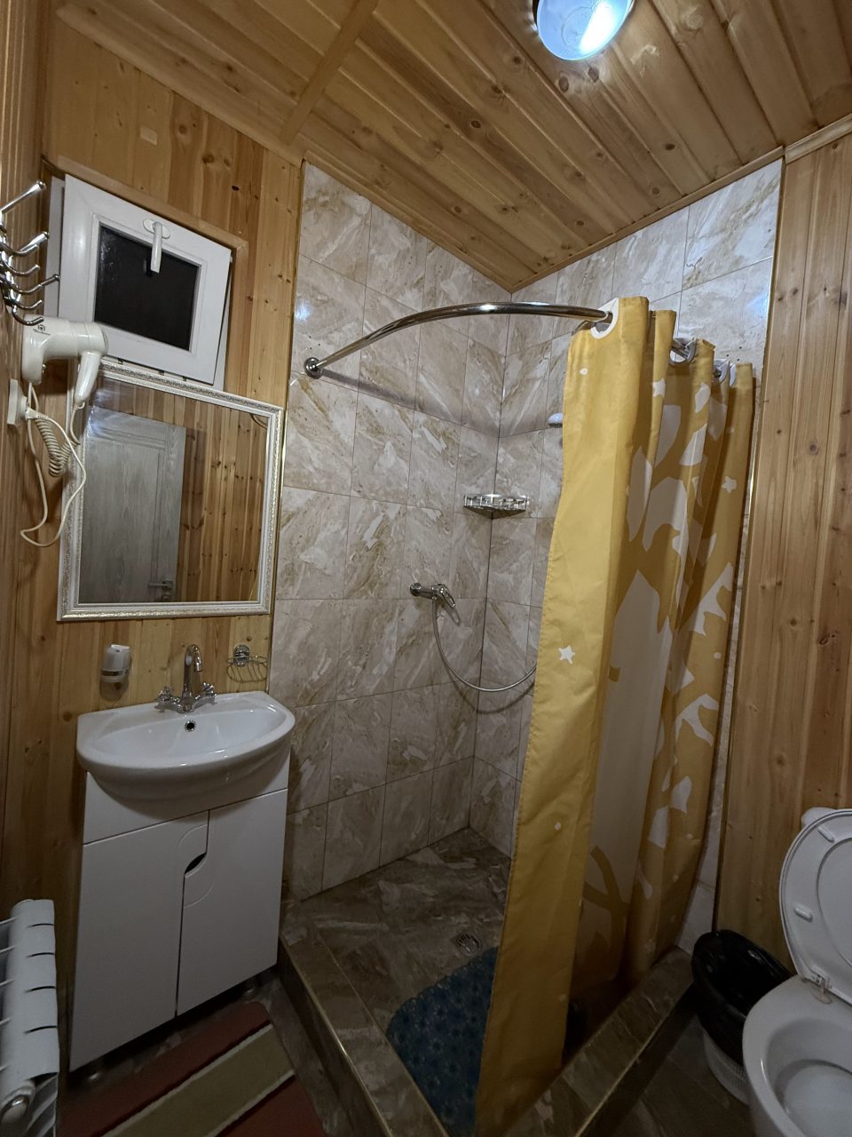 улучшенный семейный номер с удобствами