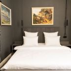 Двухместный (Комфорт улучшенный с одной двуспальной кроватью), Отель Gallery