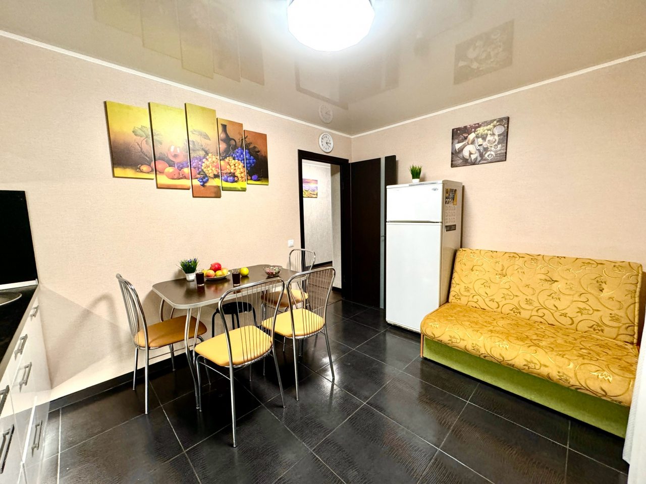 Апартаменты, Апартаменты На Садовой 329