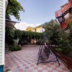 Качели, Гостиница Семейного отдыха Фортуна