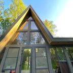 Коттедж (A-Frame №7 (с купелью и баней)), База отдыха Les Holidays