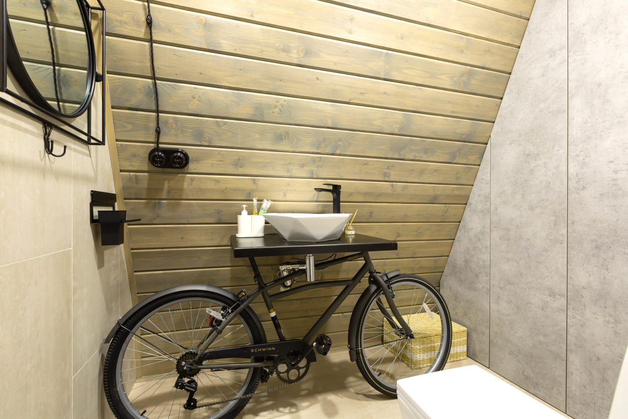 Коттедж (A-Frame №8 (с купелью и баней)), База отдыха Les Holidays