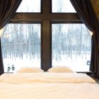 Коттедж (A-Frame №8 (с купелью и баней)), База отдыха Les Holidays