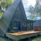 Коттедж (A-Frame №8 (с купелью и баней)), База отдыха Les Holidays