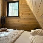 Дом (A-Frame №3 (без купели)), База отдыха Les Holidays