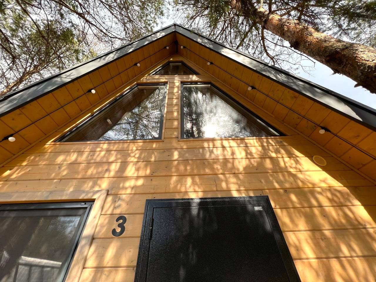 Дом (A-Frame №3 (без купели)), База отдыха Les Holidays