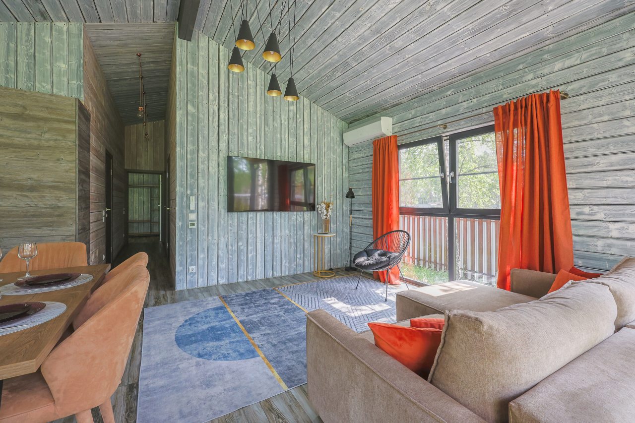 Коттедж (BarnHouse №16 (c камином и кондиционером без купели)), База отдыха Les Holidays