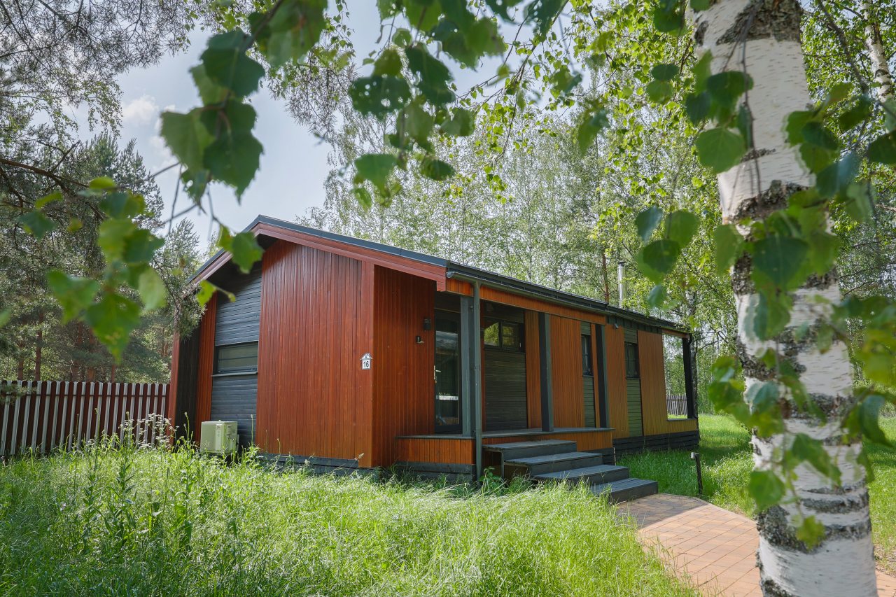 Коттедж (BarnHouse №16 (c камином и кондиционером без купели)), База отдыха Les Holidays