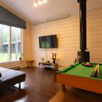 Коттедж (Сhalet №11 (с банным чаном)), База отдыха Les Holidays