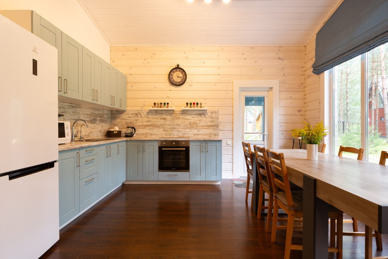 Коттедж (Сhalet №11 (с банным чаном)), База отдыха Les Holidays