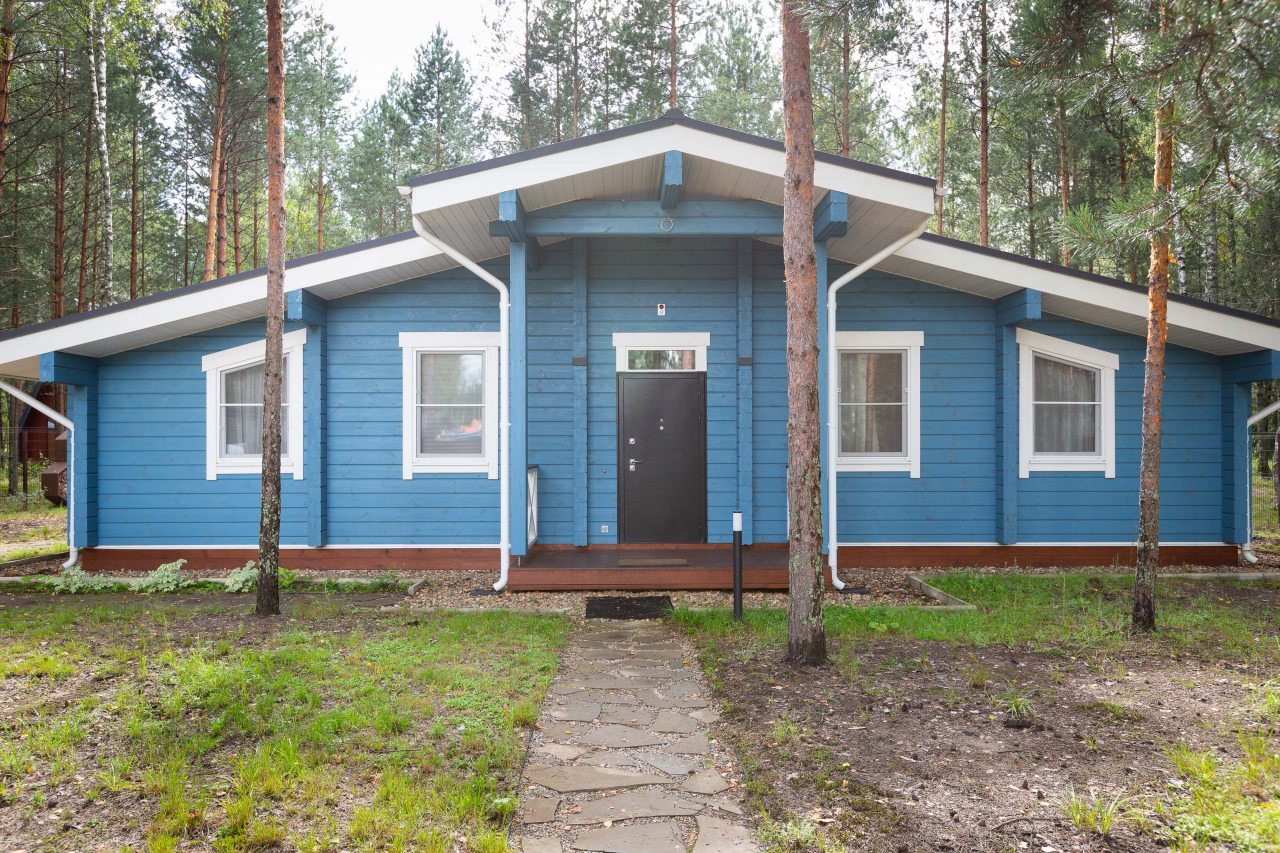 Коттедж (Сhalet №11 (с банным чаном)), База отдыха Les Holidays