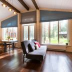 Коттедж (Сhalet №11 (с банным чаном)), База отдыха Les Holidays