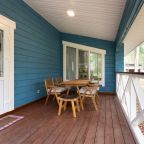 Коттедж (Сhalet №11 (с банным чаном)), База отдыха Les Holidays