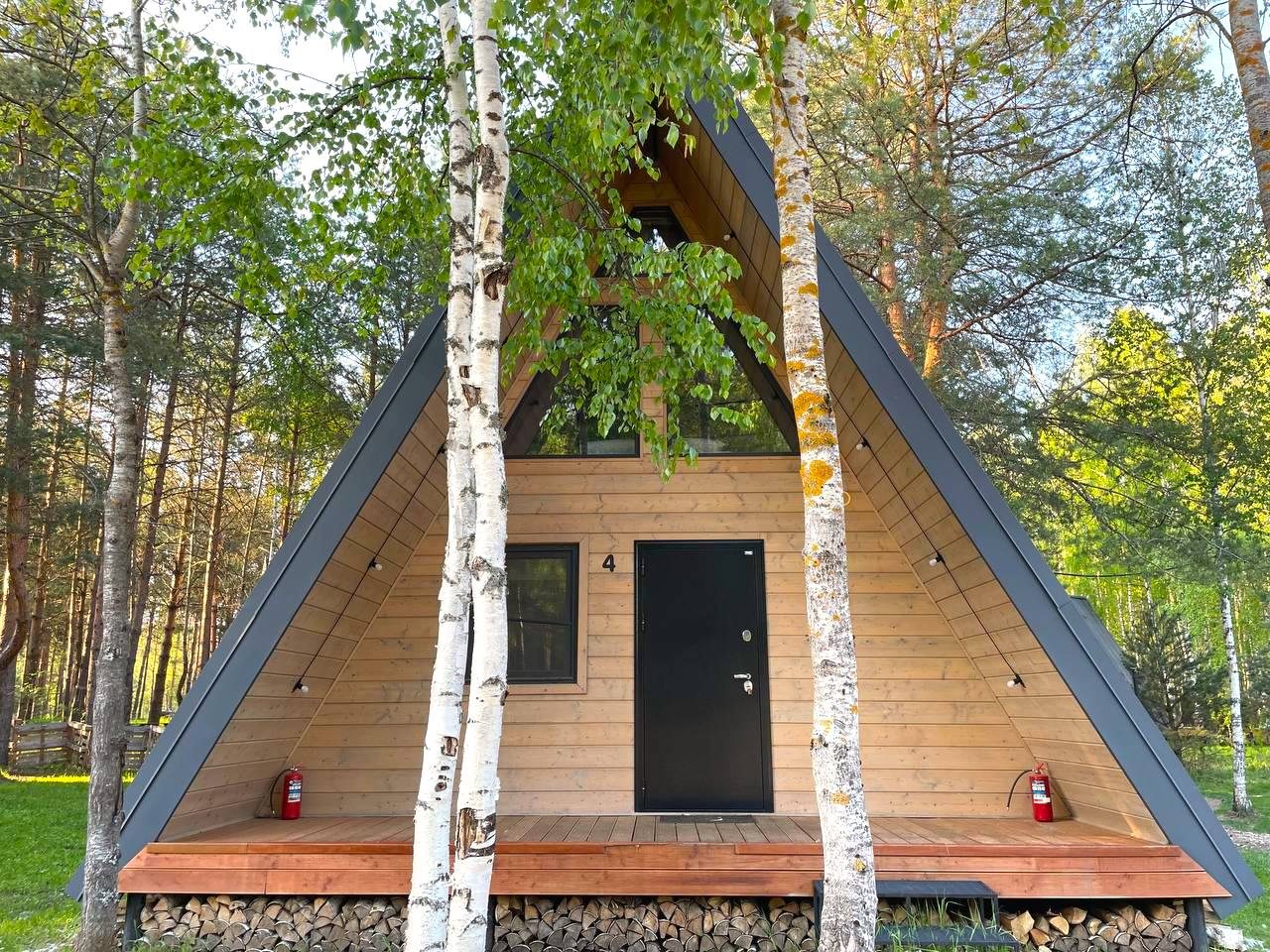 Дом (A-Frame №4 (с купелью)), База отдыха Les Holidays