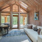 Коттедж (BarnHouse №20 (c камином без купели)), База отдыха Les Holidays