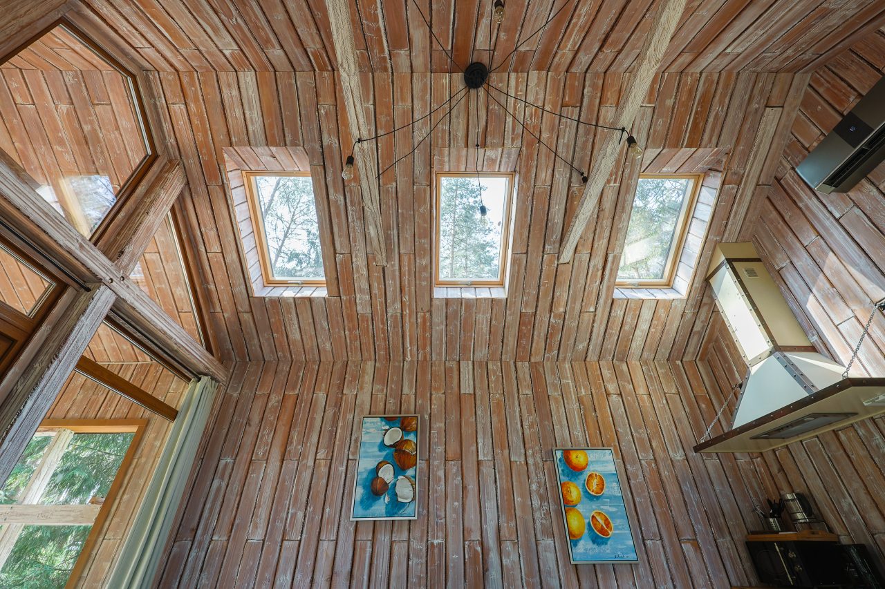 Коттедж (BarnHouse №20 (c камином без купели)), База отдыха Les Holidays