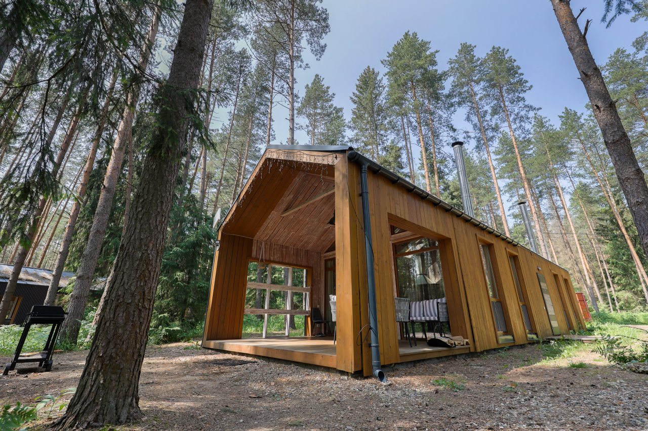 Коттедж (BarnHouse №20 (c камином без купели)), База отдыха Les Holidays