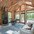 Коттедж (BarnHouse №20 (c камином без купели)), База отдыха Les Holidays