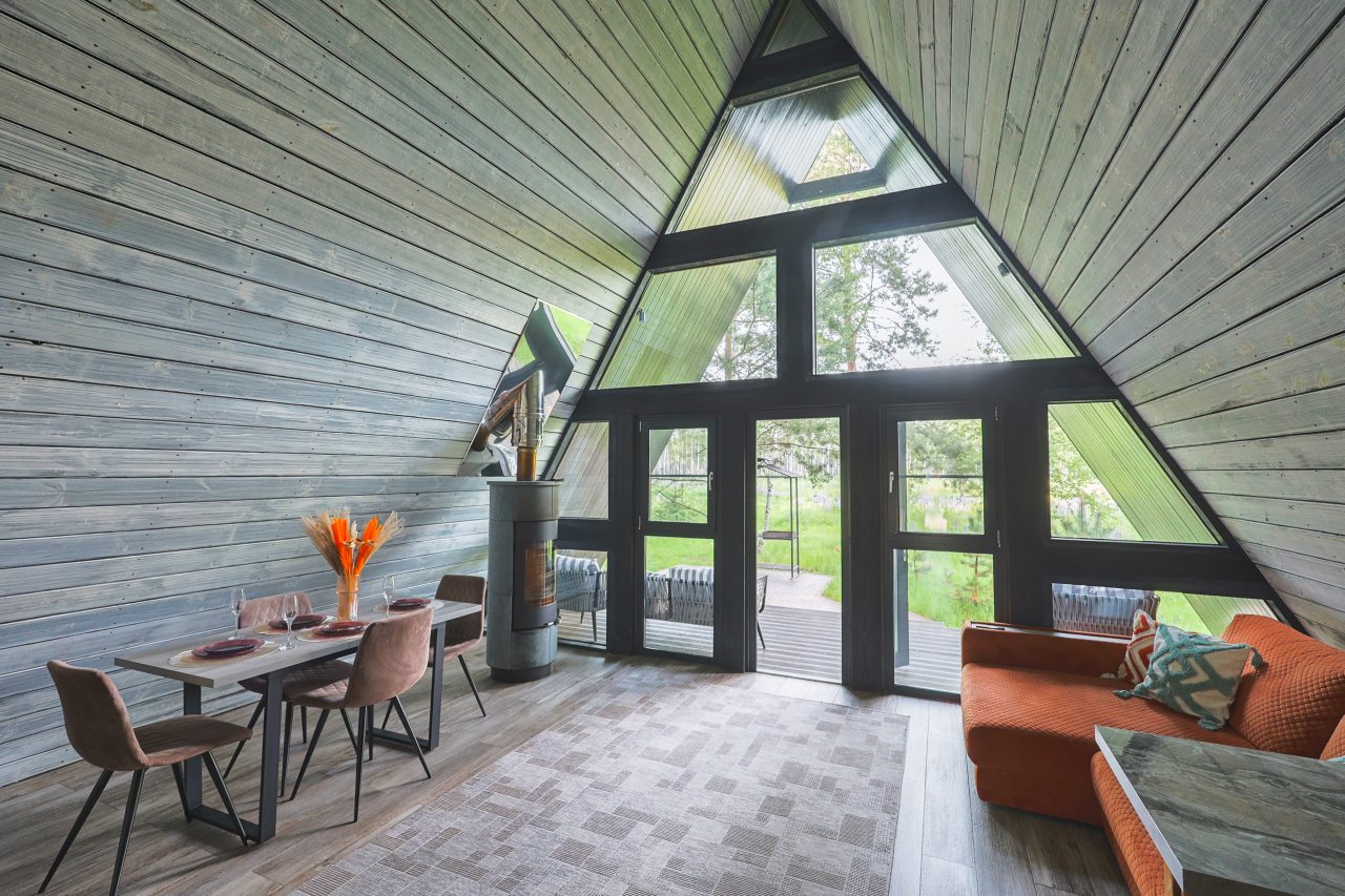 Дом (A-Frame № 15 (с камином без купели)), База отдыха Les Holidays