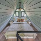 Дом (A-Frame № 15 (с камином без купели)), База отдыха Les Holidays