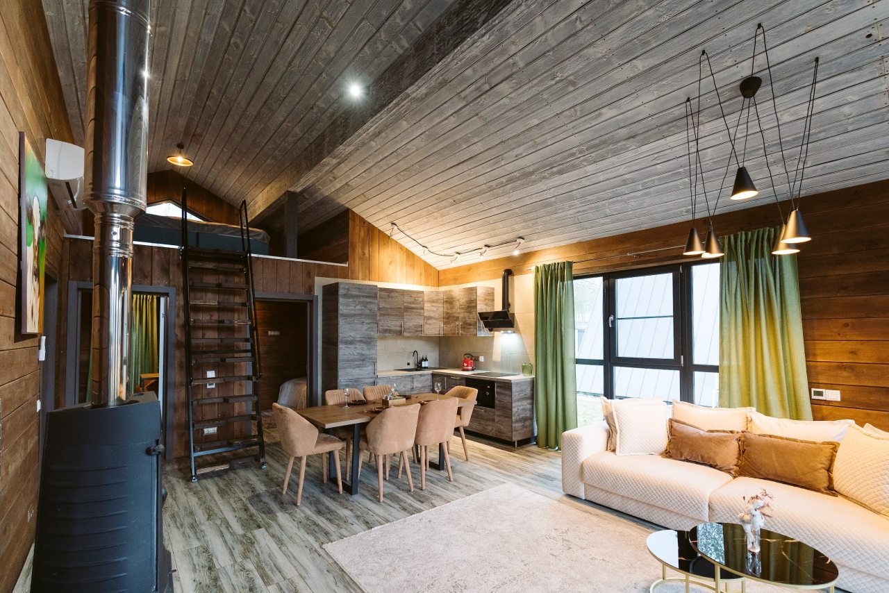 Коттедж (BarnHouse №22 с камином и кондиционером (без купели)), База отдыха Les Holidays