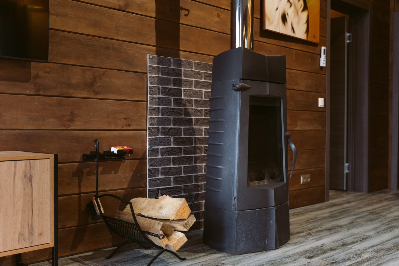 Коттедж (BarnHouse №22 с камином и кондиционером (без купели)), База отдыха Les Holidays