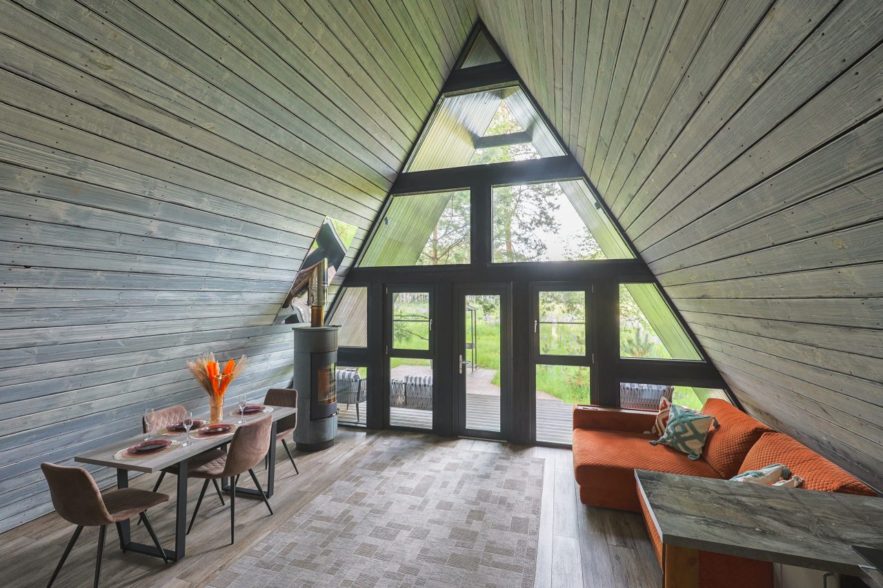 Дом (A-Frame № 15 (с камином без купели)), База отдыха Les Holidays