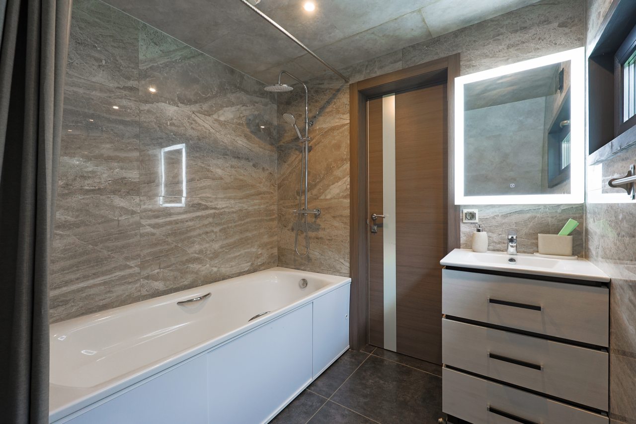 Дом (A-Frame №17 (без купели)), База отдыха Les Holidays