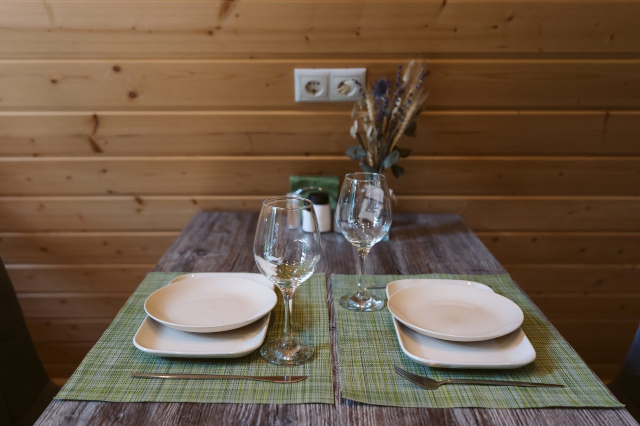 Мини-дом (A-Frame №14 (с террасой без купели)), База отдыха Les Holidays