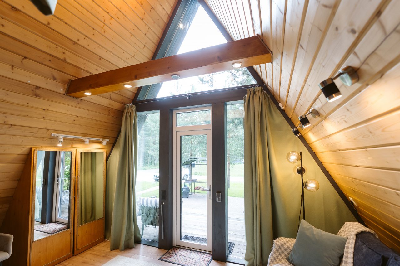 Мини-дом (A-Frame №14 (с террасой без купели)), База отдыха Les Holidays