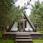 Мини-дом (A-Frame №14 (с террасой без купели)), База отдыха Les Holidays
