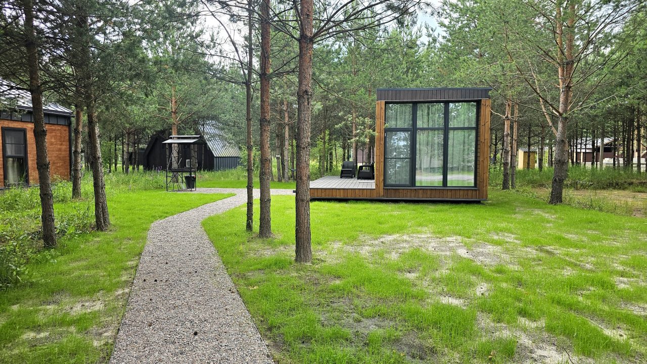 Мини-дом (Scandi №23 (с террасой и купелью)), База отдыха Les Holidays