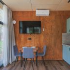 Мини-дом (Scandi №23 (с террасой и купелью)), База отдыха Les Holidays