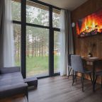 Мини-дом (Scandi №23 (с террасой и купелью)), База отдыха Les Holidays