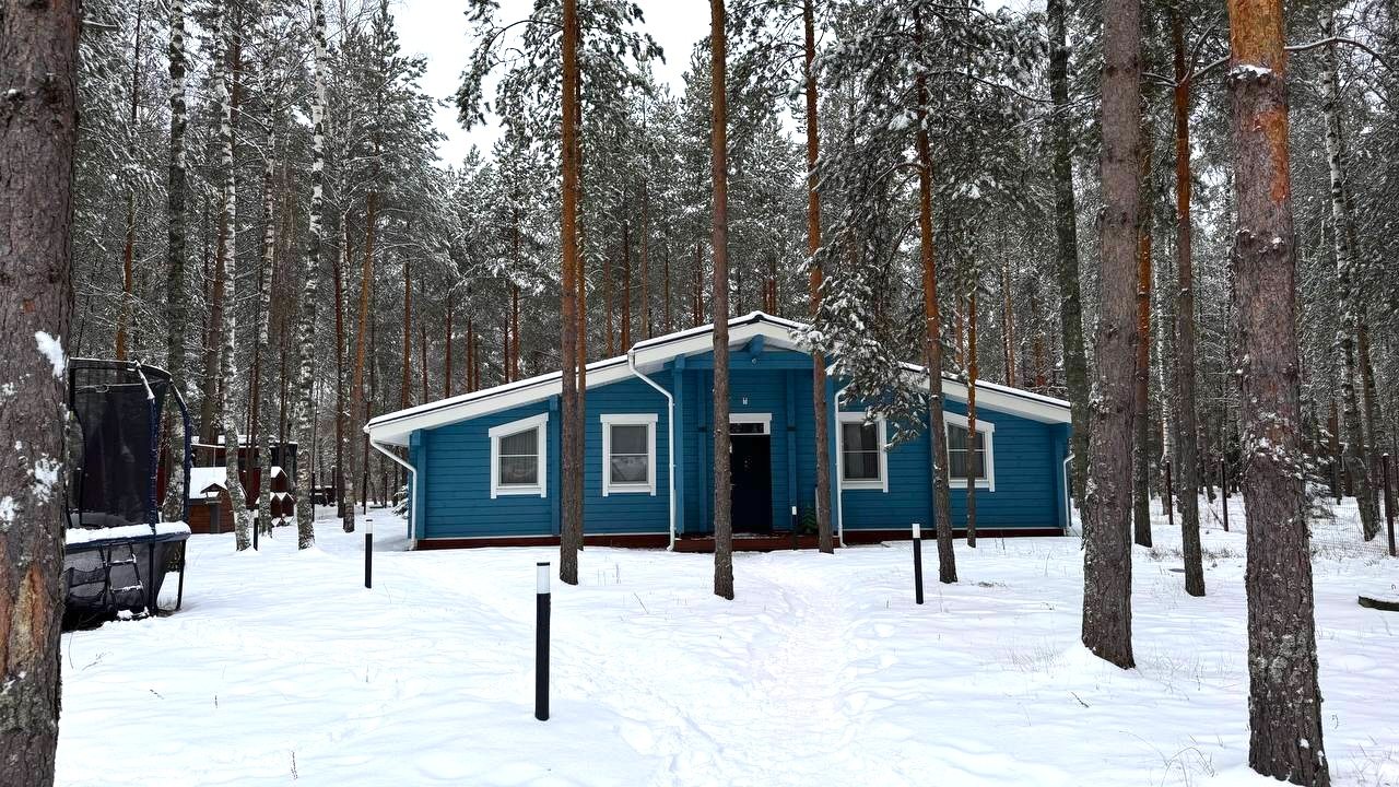 Коттедж (Сhalet №11 (с банным чаном)), База отдыха Les Holidays