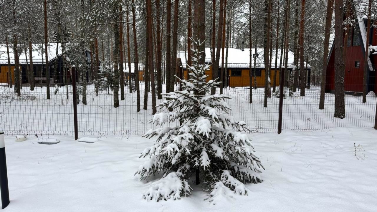 Коттедж (Сhalet №11 (с банным чаном)), База отдыха Les Holidays