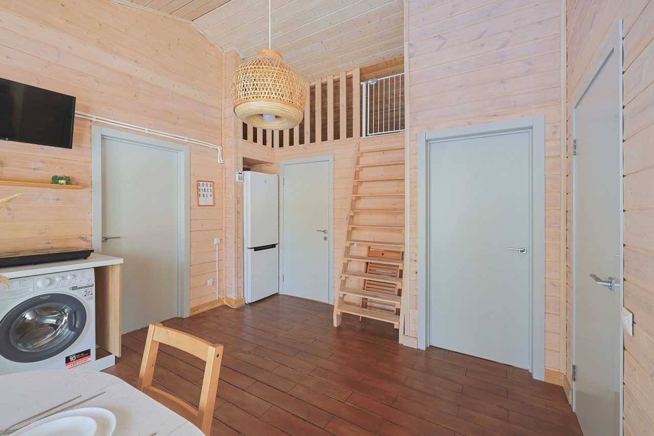 Коттедж (BarnHouse №12 (без купели)), База отдыха Les Holidays