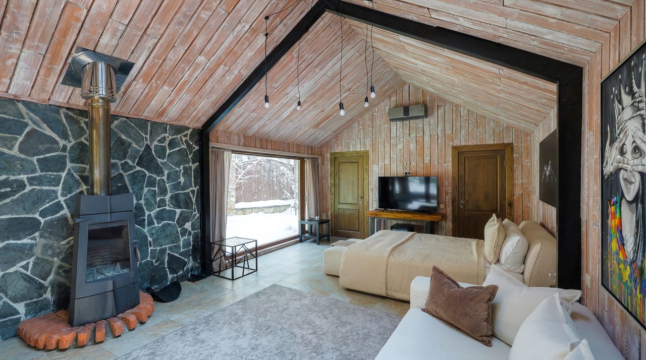 Коттедж (BarnHouse №19 (c камином без купели)), База отдыха Les Holidays