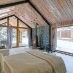 Коттедж (BarnHouse №19 (c камином без купели)), База отдыха Les Holidays