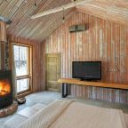 Коттедж (BarnHouse №20 (c камином без купели)), База отдыха Les Holidays