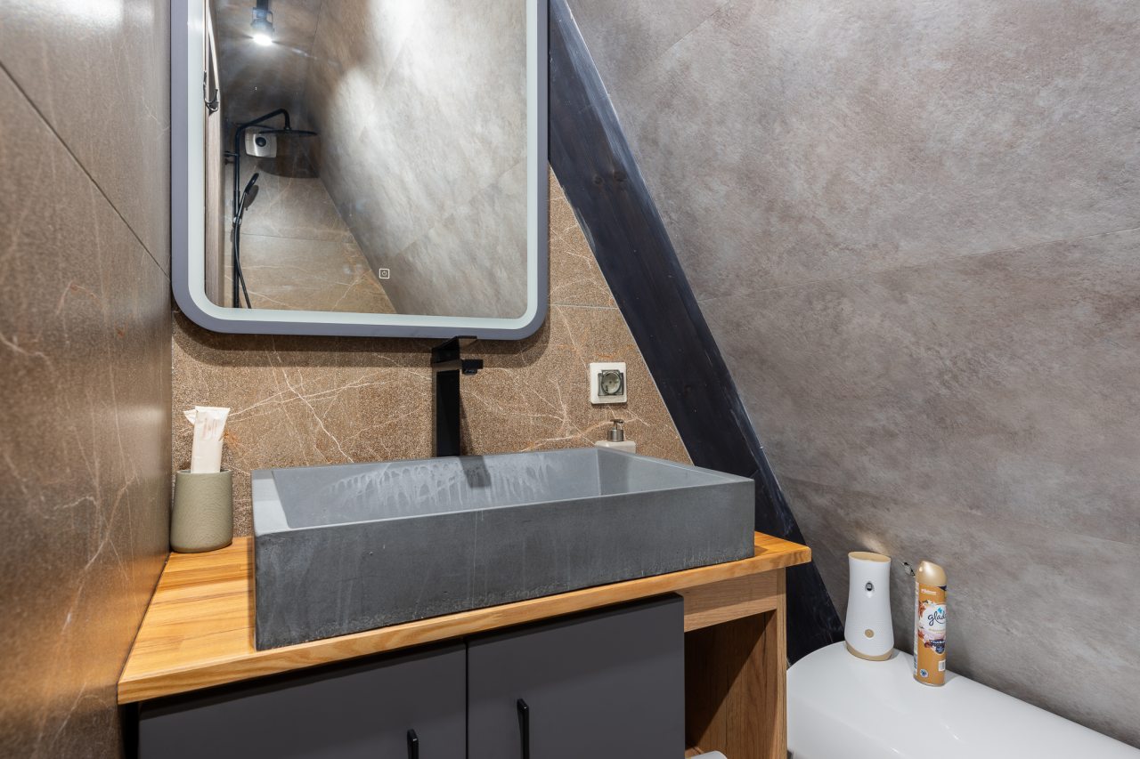 Дом (A-Frame №21 (с камином без купели)), База отдыха Les Holidays