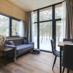 Мини-дом (Scandi №23 (с террасой и купелью)), База отдыха Les Holidays